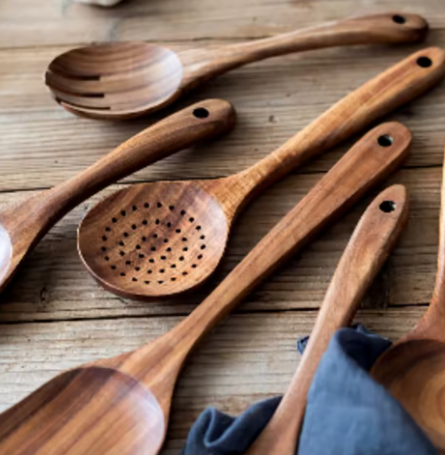 Elevate Your Cooking with Our Exquisite Wooden Utensil 6 Set!